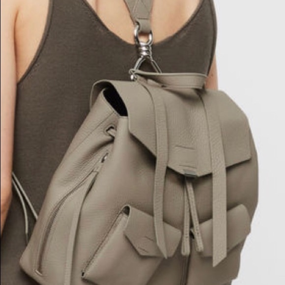 captain leather backpack